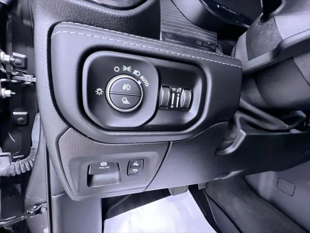 2022 Ram 1500 Limited Crew Cab 4x4 57 Box