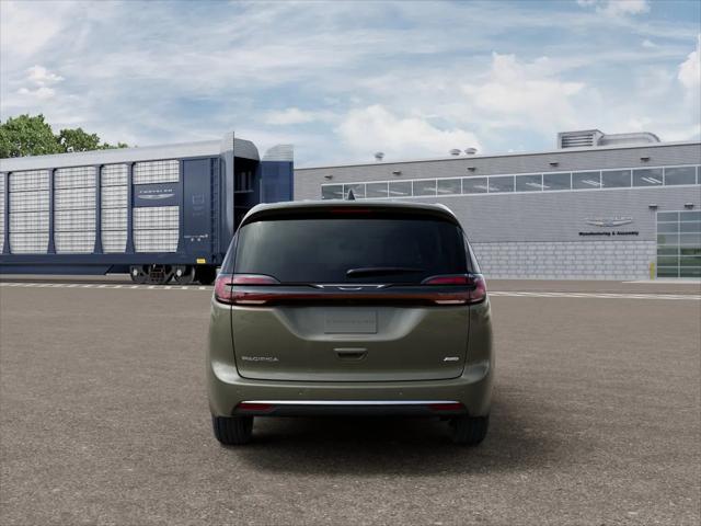 2027 Chrysler Pacifica Select AWD