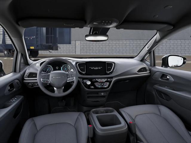 2027 Chrysler Pacifica Select AWD
