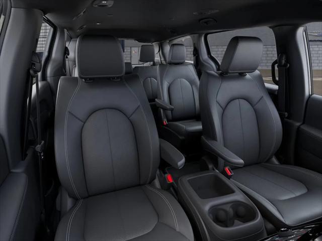 2027 Chrysler Pacifica Select AWD
