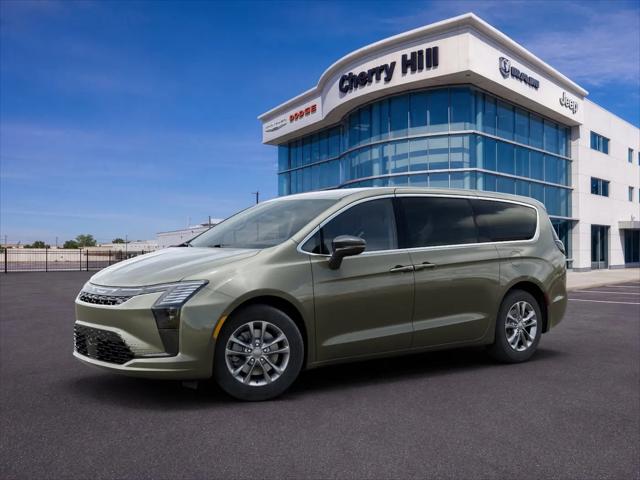 2027 Chrysler Pacifica Select AWD