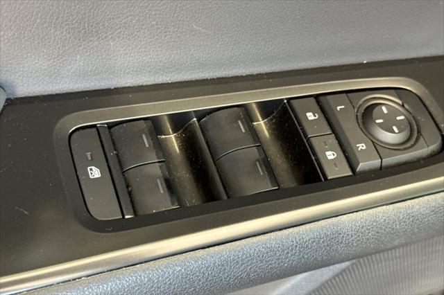 2025 Lexus 300 300h