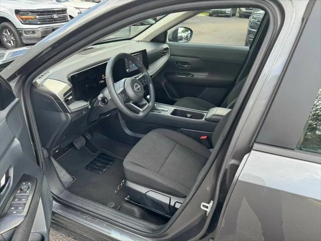 2025 Nissan Kicks S FWD
