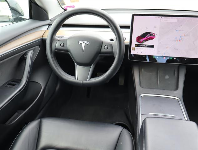 2021 Tesla Model 3 Standard Range Plus Rear-Wheel Drive