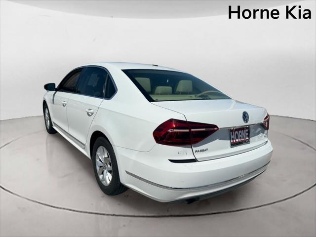 2017 Volkswagen Passat 1.8T S