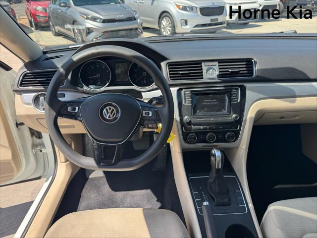 2017 Volkswagen Passat 1.8T S