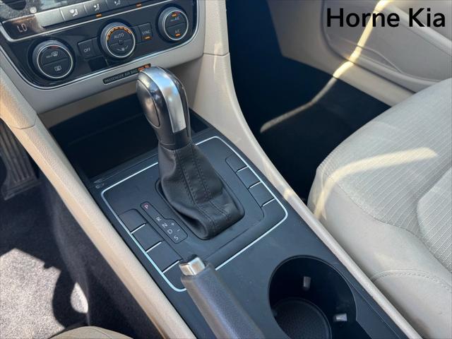 2017 Volkswagen Passat 1.8T S