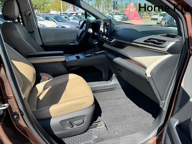 2021 Toyota Sienna XLE