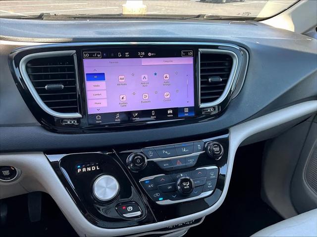 2021 Chrysler Pacifica Touring L