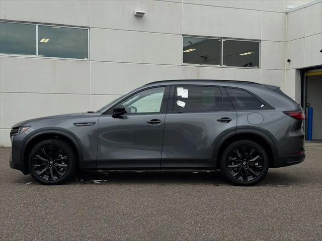2025 Mazda X-90 Premium Sport