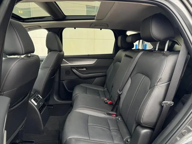 2025 Mazda X-90 Premium Sport
