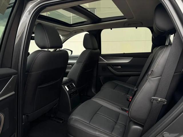 2025 Mazda X-90 Premium Sport
