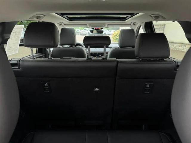 2025 Mazda X-90 Premium Sport