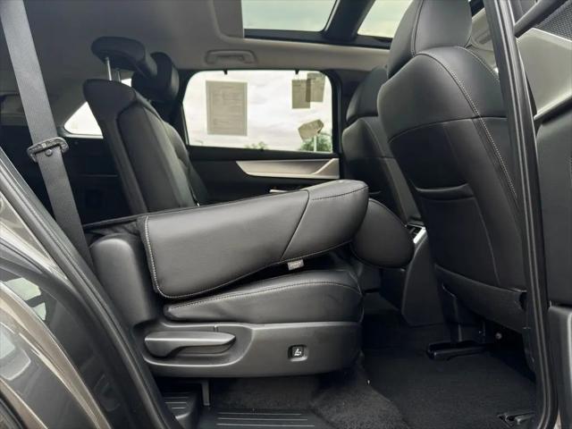 2025 Mazda X-90 Premium Sport