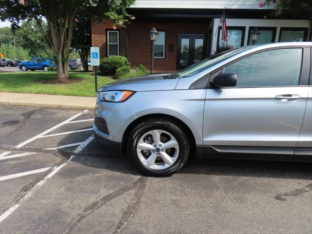 2020 Ford Edge SE