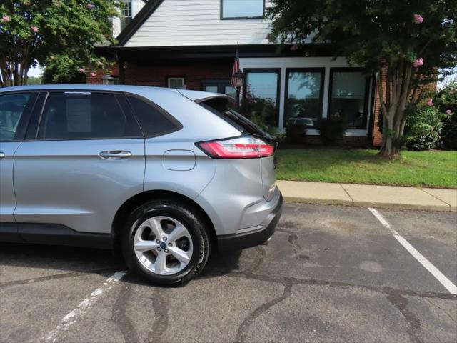 2020 Ford Edge SE