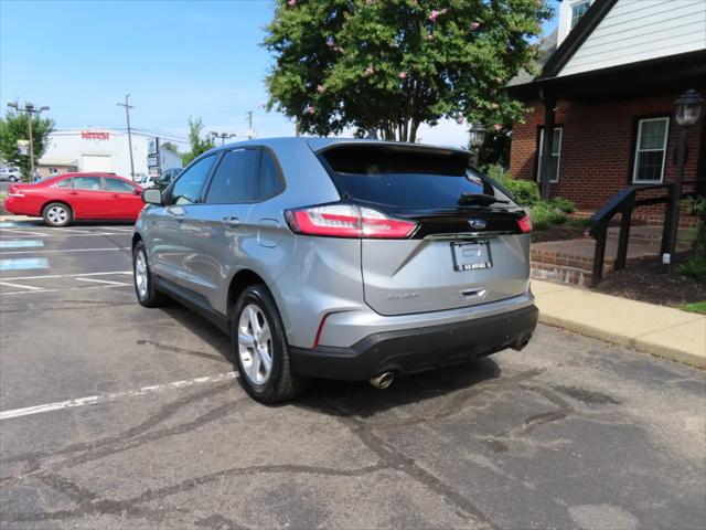 2020 Ford Edge SE