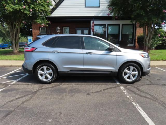 2020 Ford Edge SE