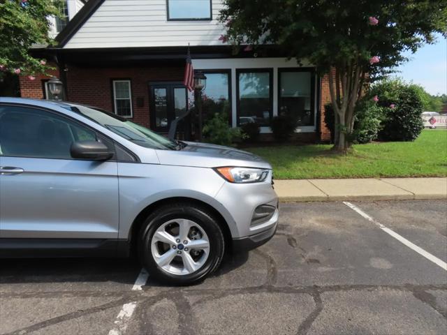 2020 Ford Edge SE