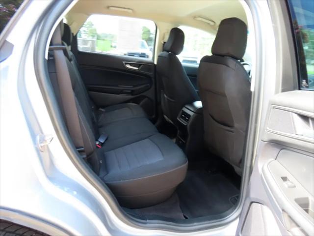 2020 Ford Edge SE