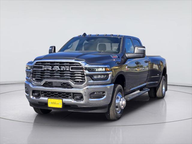 2026 RAM Ram 3500 RAM 3500 TRADESMAN CREW CAB 4X4 8 BOX