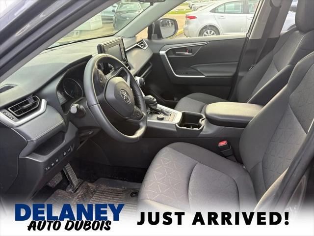 2022 Toyota RAV4 Hybrid XLE 2022 Toyota RAV4 Hybrid XLE