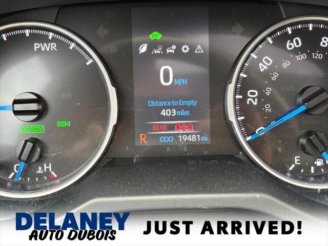 2022 Toyota RAV4 Hybrid XLE 2022 Toyota RAV4 Hybrid XLE