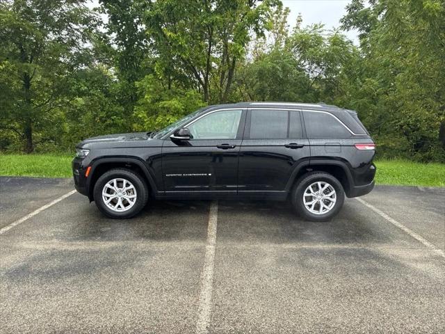 2022 Jeep Grand Cherokee Limited 4x4 2022 Jeep Grand Cherokee Limited 4x4