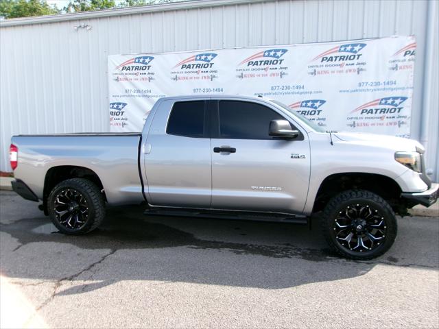 2018 Toyota Tundra SR5 5.7L V8 2018 Toyota Tundra SR5 5.7L V8