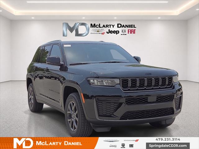 2027 Jeep Grand Cherokee Laredo Altitude for sale in Springdale, AR