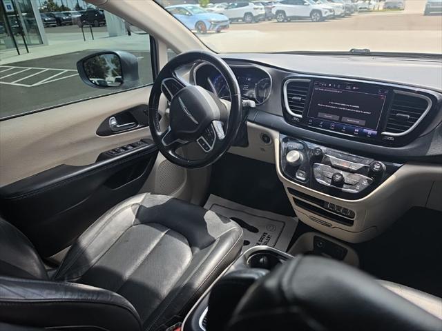 2021 Chrysler Pacifica Touring L