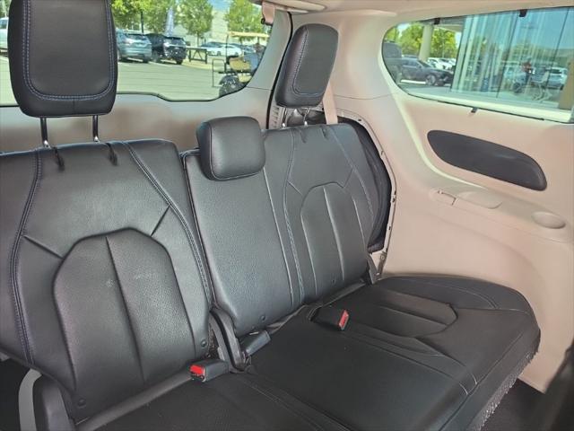 2021 Chrysler Pacifica Touring L