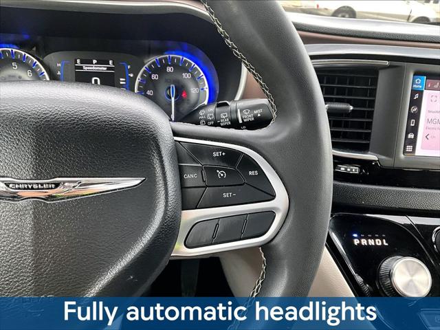 2023 Chrysler Voyager LX
