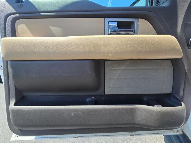 2011 Ford F-150 XLT Pickup 4D 5 1/2 ft