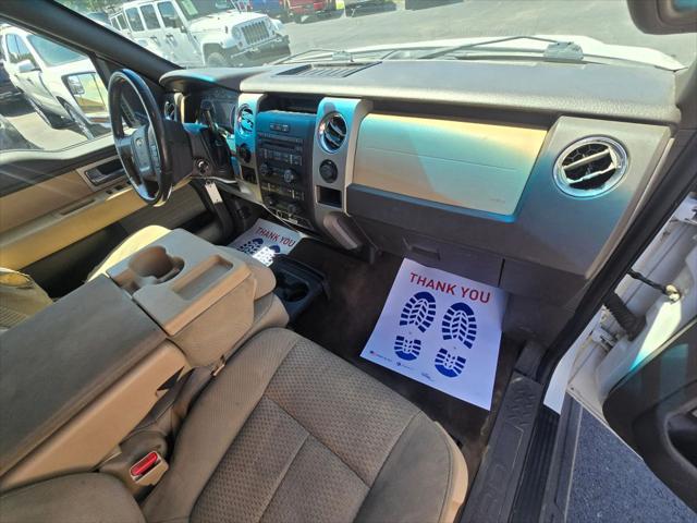 2011 Ford F-150 XLT Pickup 4D 5 1/2 ft