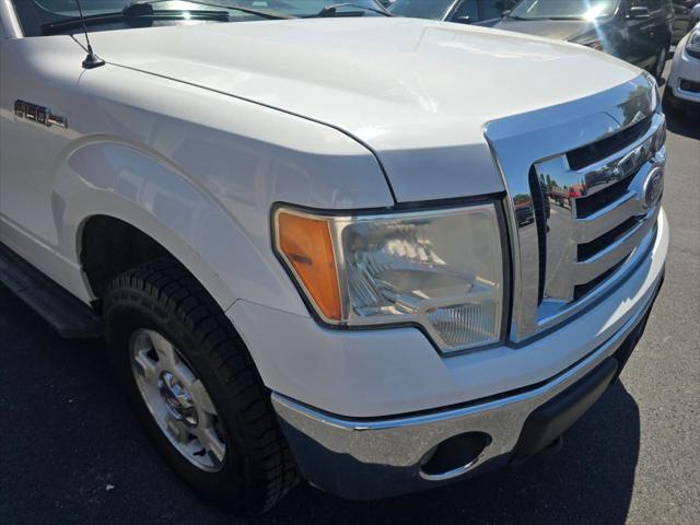 2011 Ford F-150 XLT Pickup 4D 5 1/2 ft