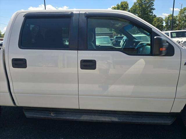 2011 Ford F-150 XLT Pickup 4D 5 1/2 ft