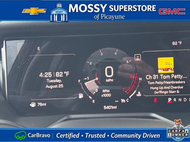 2026 GMC Acadia Elevation FWD
