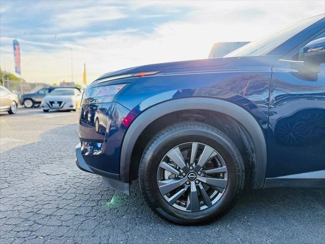 2022 Nissan Pathfinder SV 4WD