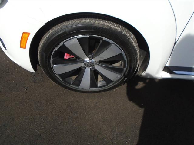 2012 Volkswagen Beetle 2.0T Turbo