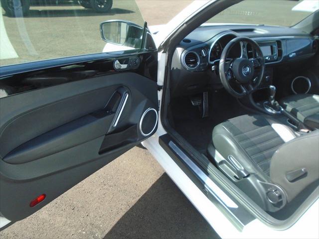 2012 Volkswagen Beetle 2.0T Turbo