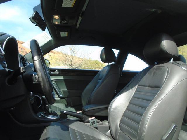 2012 Volkswagen Beetle 2.0T Turbo