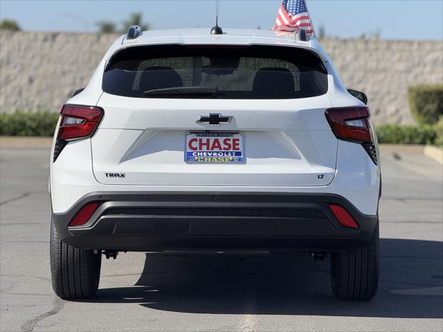 2026 Chevrolet Trax FWD LT