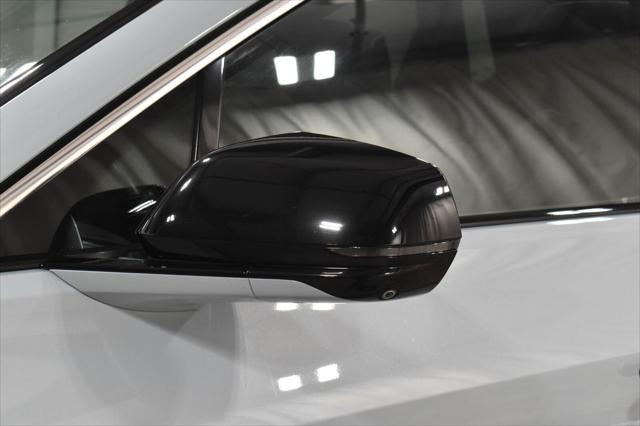 Used 2024 Cadillac LYRIQ Luxury w/1SC For Sale in Toledo, OH