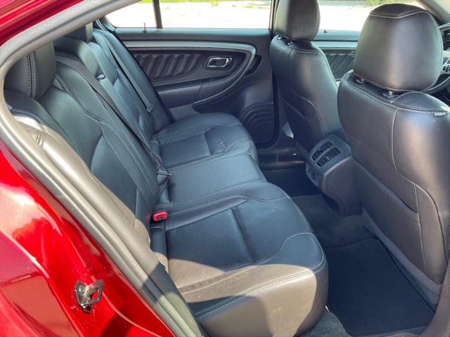 2014 Ford Taurus SEL