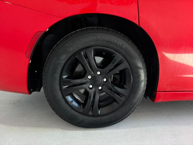 2020 Dodge Charger SXT RWD