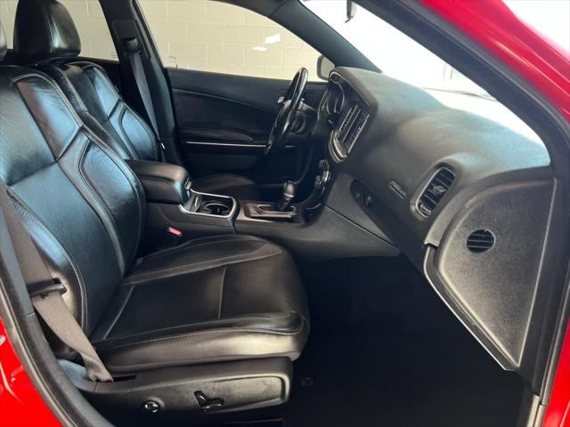 2020 Dodge Charger SXT RWD