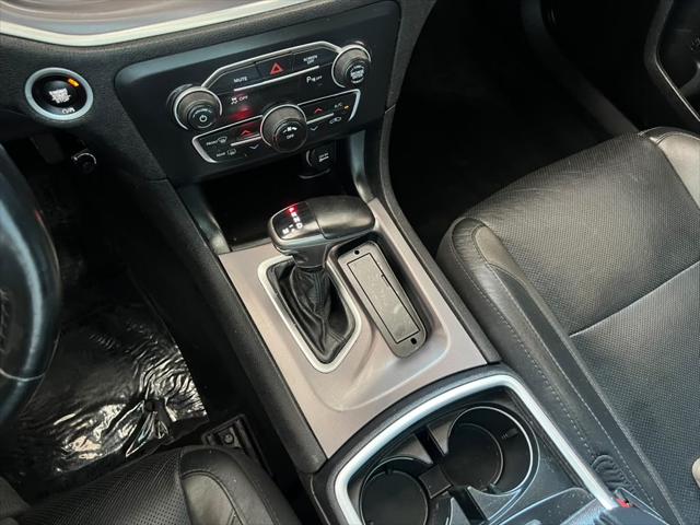2020 Dodge Charger SXT RWD