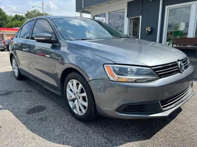 2014 Volkswagen Jetta 1.8T SE for sale in Akron, OH