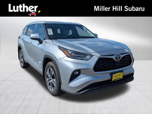 2023 Toyota Highlander XLE for sale in Duluth, MN